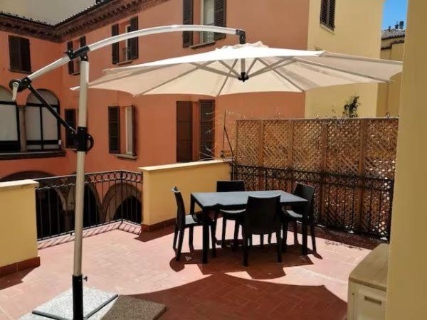 Galleria Del Toro Apartments Bologna Eksteriør bilde